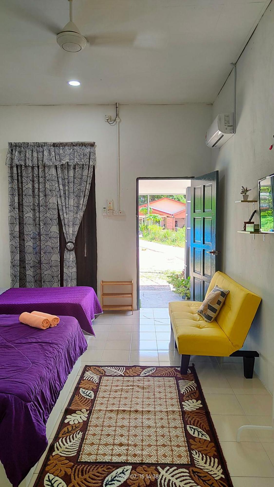 Laman Hanaz Pantai Cenang  Room photo